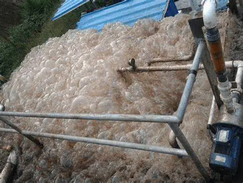 Aerobic pool foam