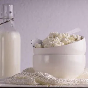 Calcium Chloride Improves Texture in Cottage Cheese